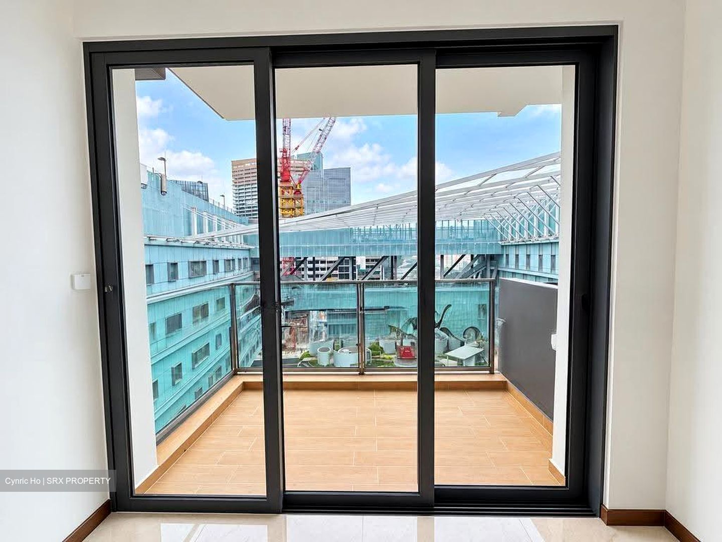 Slim Barracks Rise (D5), Condominium #634922621